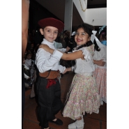 Día de la Cruz de los Milagros y el cumple del Colegio - Turno TARDE